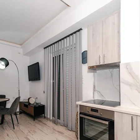 Appartamento Chistina's Brand New