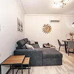 דירה Chistina's Brand New *