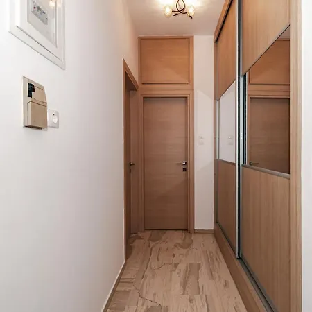 Chistina's Brand New