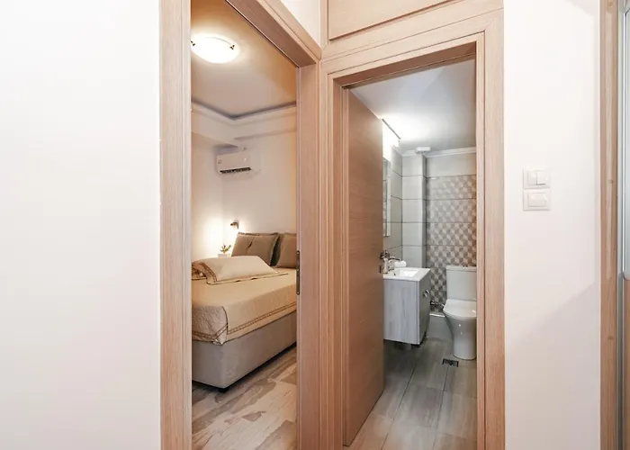 아파트 Chistina's Brand New